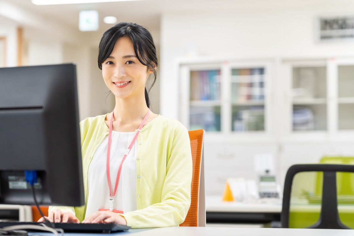 自治体事務／有資格者限定