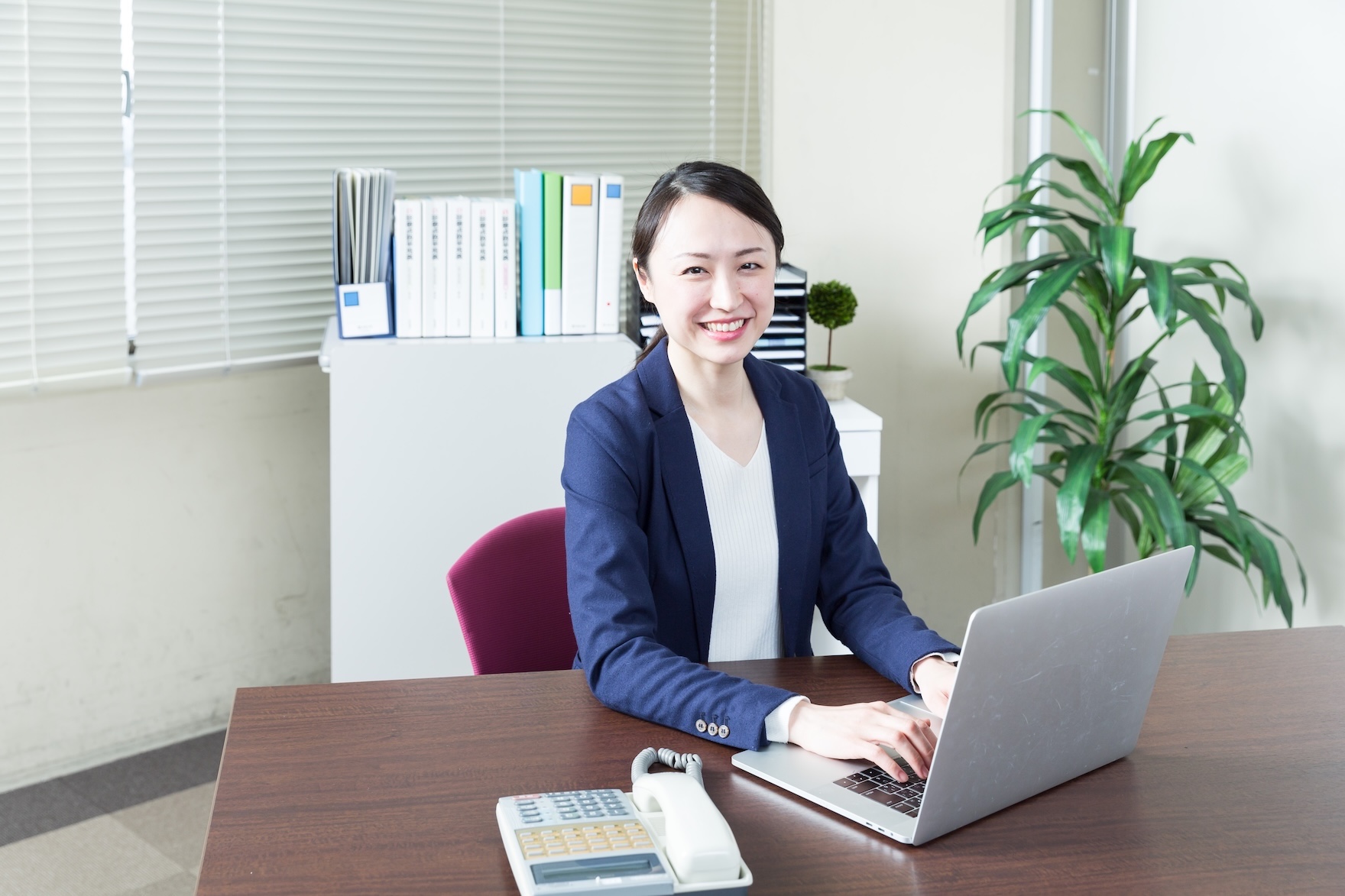 事務系総合職（マネジメント業務）
