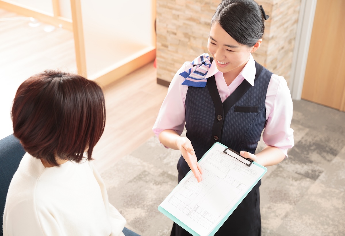 総合案内（英語対応スタッフ）